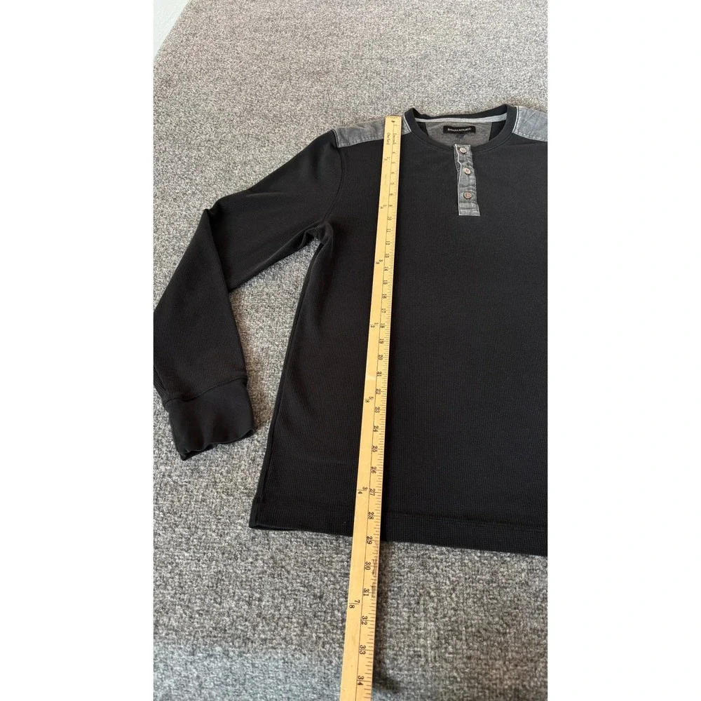 Banana Republic Mens Black Waffle Knit Henley Long Sleeve Grey Shoulder Patch L